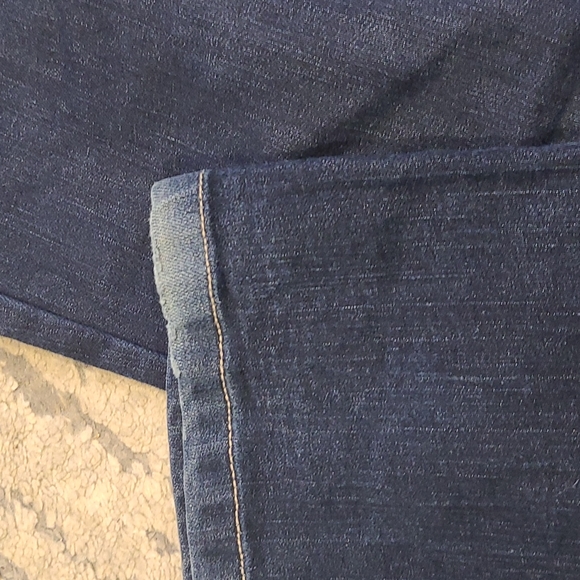 Paige Denim Laurel Canyon Boot Cut Jeans - Size 28 - Low Rise, Medium Wash, Blue - Picture 6 of 10